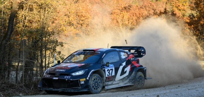 La GR Yaris Rally1 Hybrid di Bertelli in azione (Photo Thomas Enrico Simonelli)