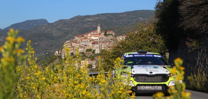 Basso nel suo vittorioso Sanremo 2023 al volante della Fabia Delta Rally