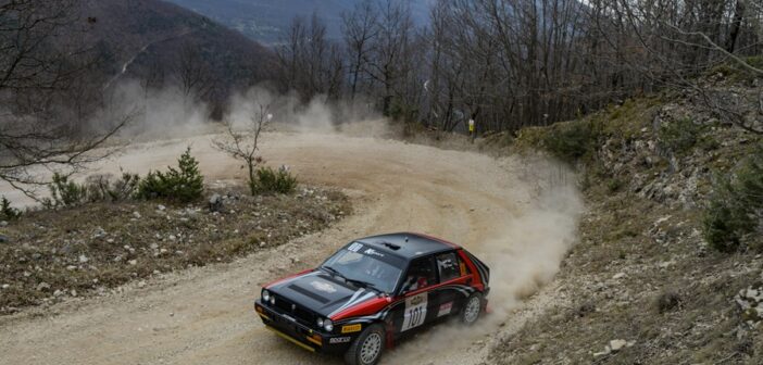 La Lancia Delta Integrale 16V di Sipsz sulla terra del Foligno